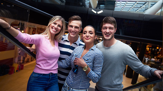 alt=testimonios-cursos-de-ingles-conversacional-bogota-campamentos-colombia-bilingue